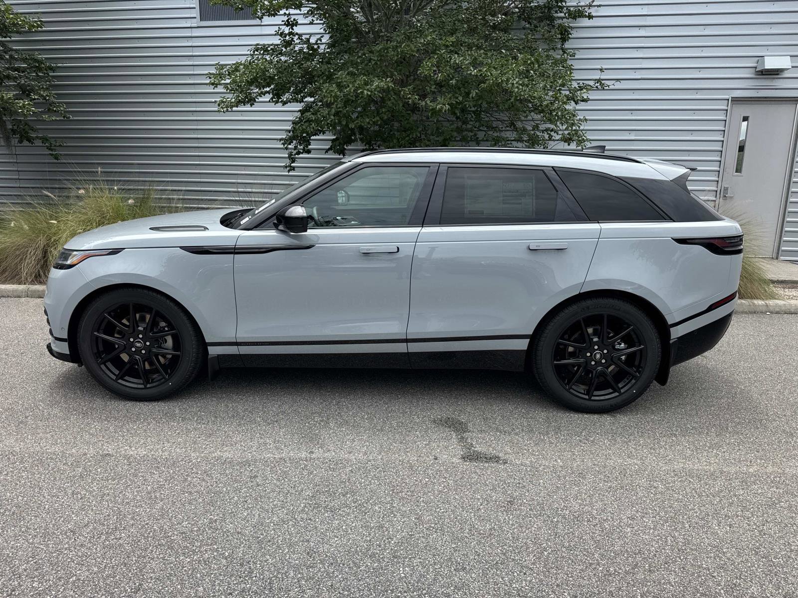 New 2026 Land Rover Range Rover Velar Belgravia Edition Range Rover Velar Belgravia Edition