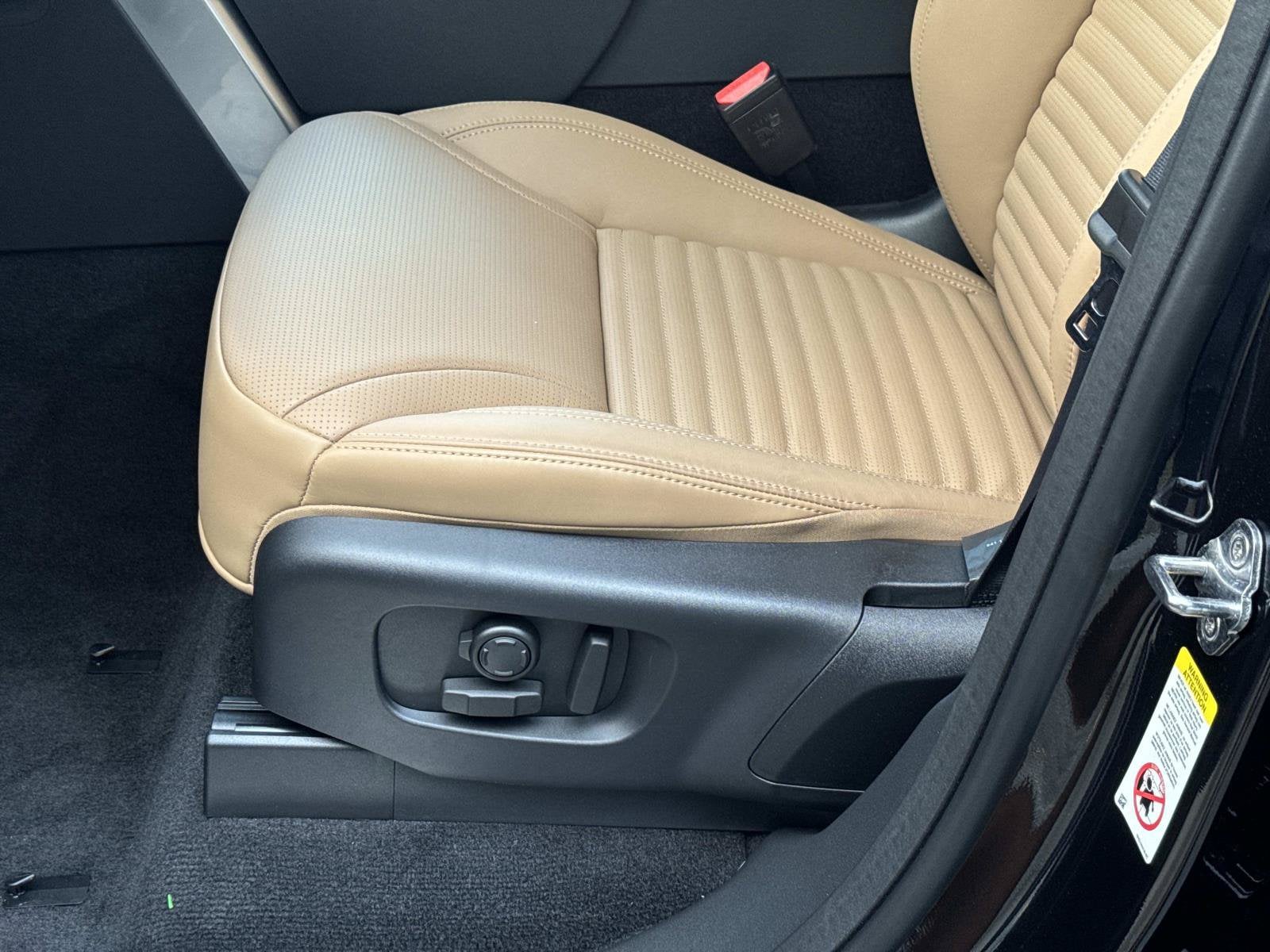 2026 Land Rover Discovery Dynamic SE - Photo 21