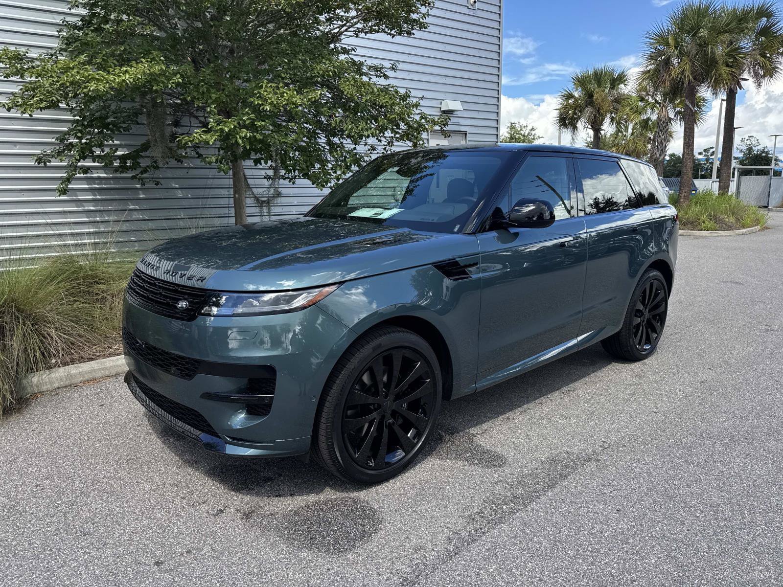 New 2027 Land Rover Range Rover Sport Range Rover Sport Dynamic SE P400 SUV
