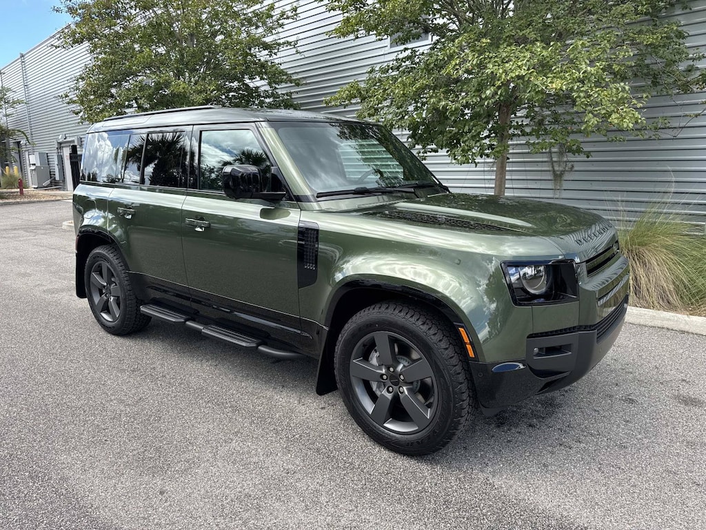 New 2026 Land Rover Defender 110 X-Dynamic SE SUV