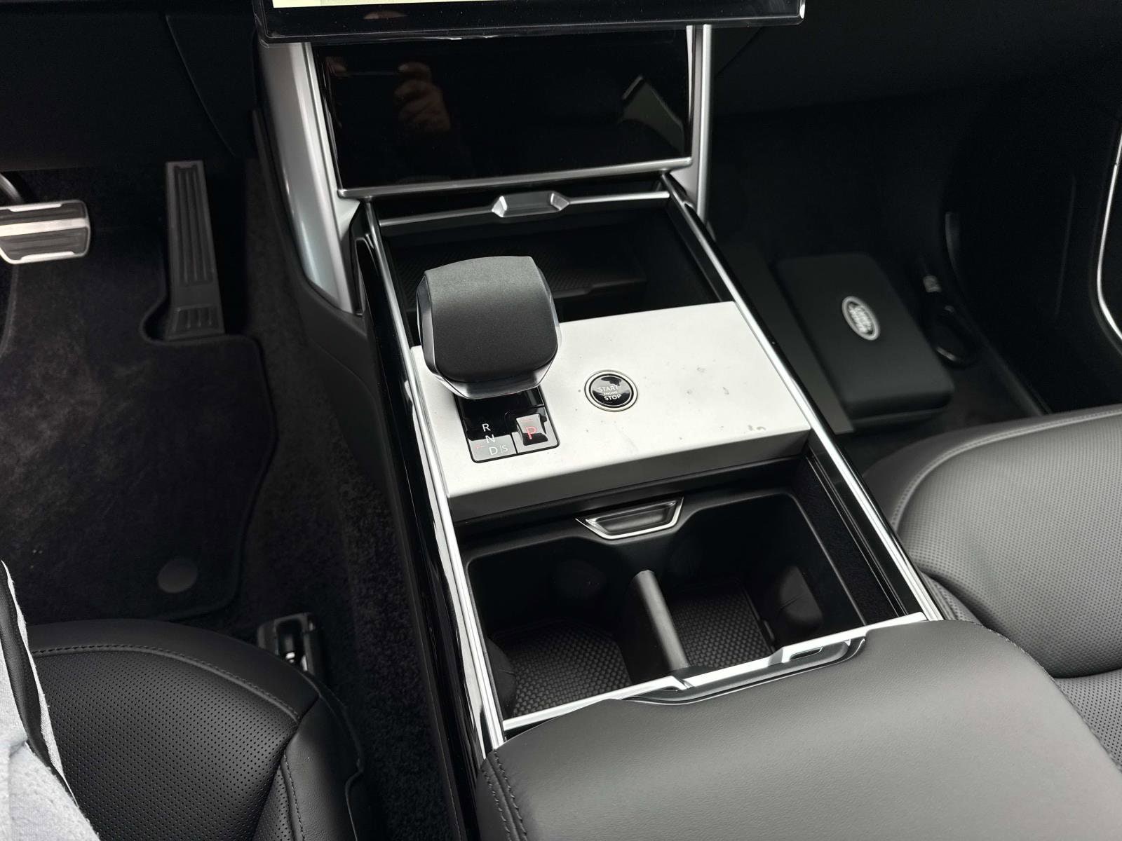2026 Land Rover Range Rover SE - Photo 26
