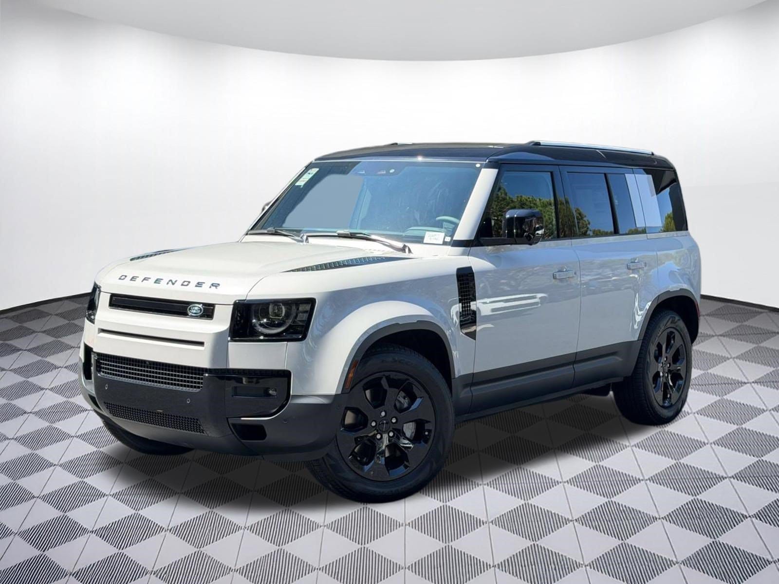 2026 Land Rover Defender 110