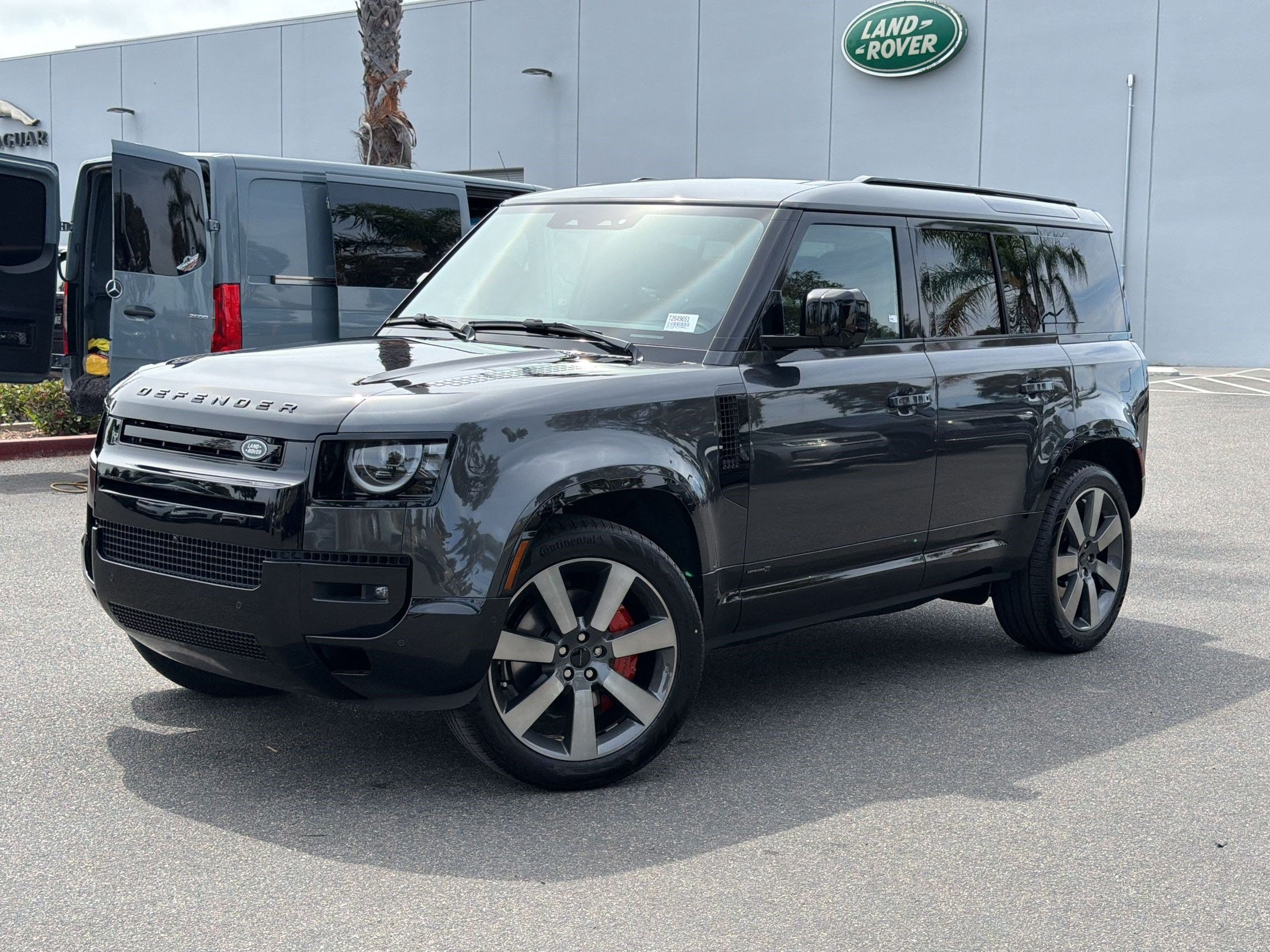 2026 Land Rover Defender 110