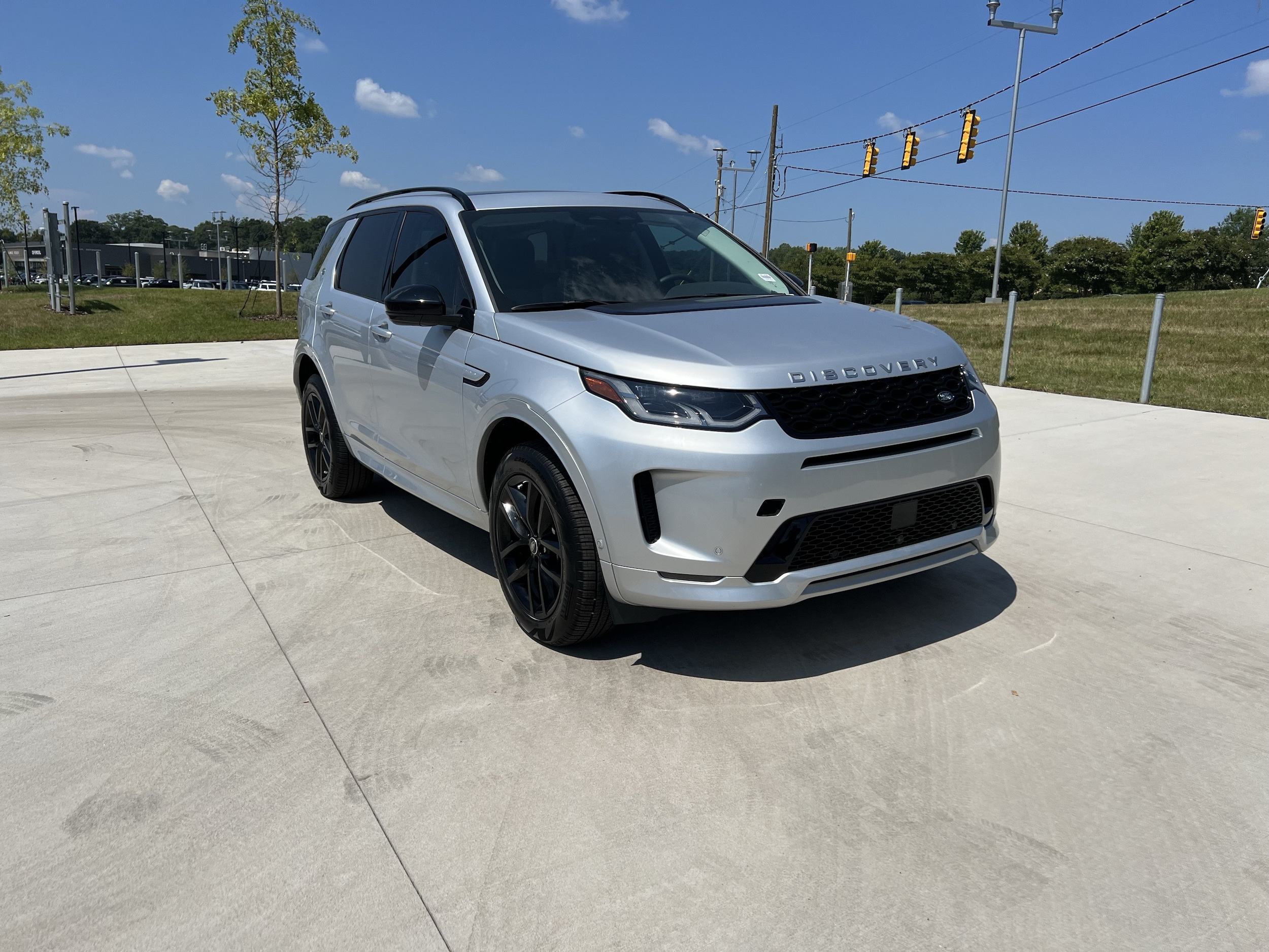 2025 Land Rover Discovery Sport S