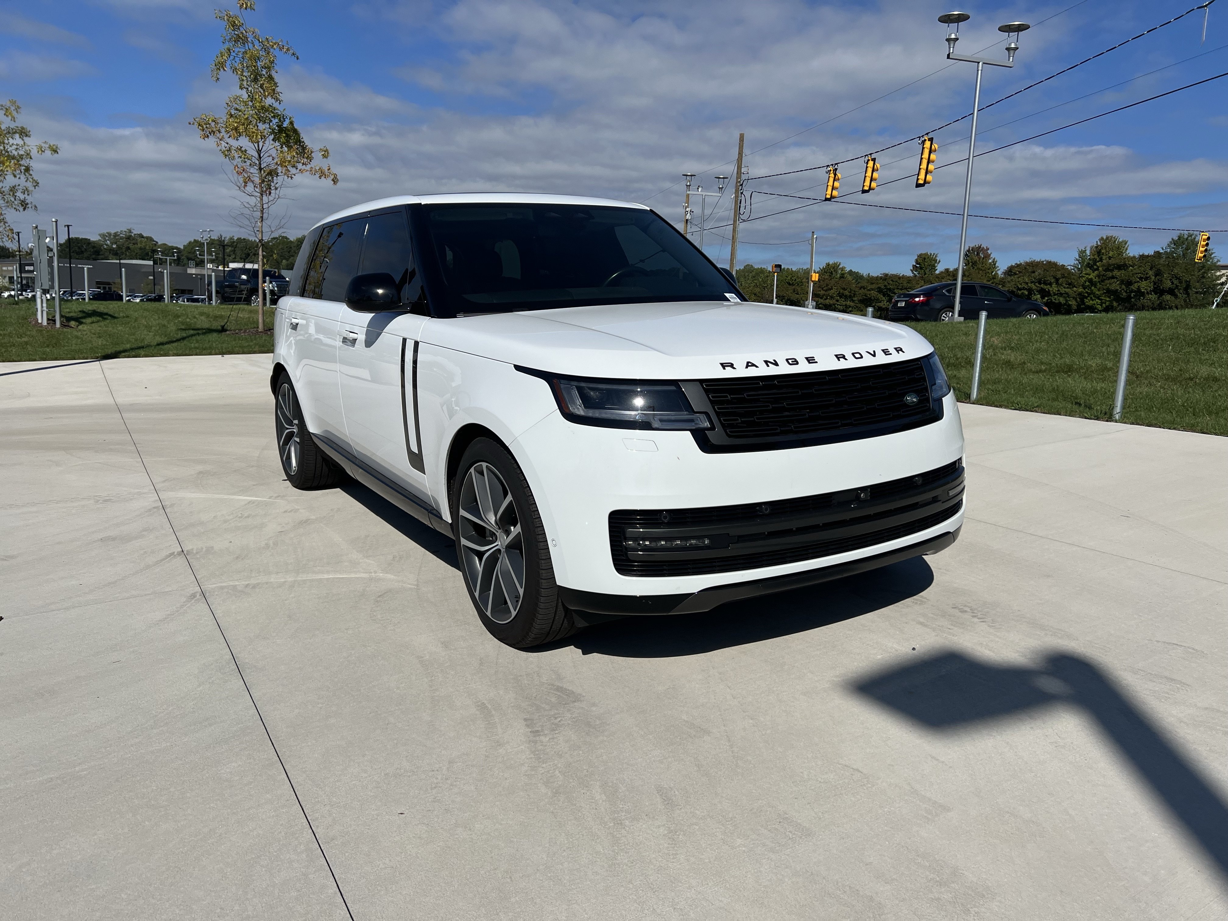 Certified 2024 Land Rover Range Rover P400 SE 7 Seat SUV
