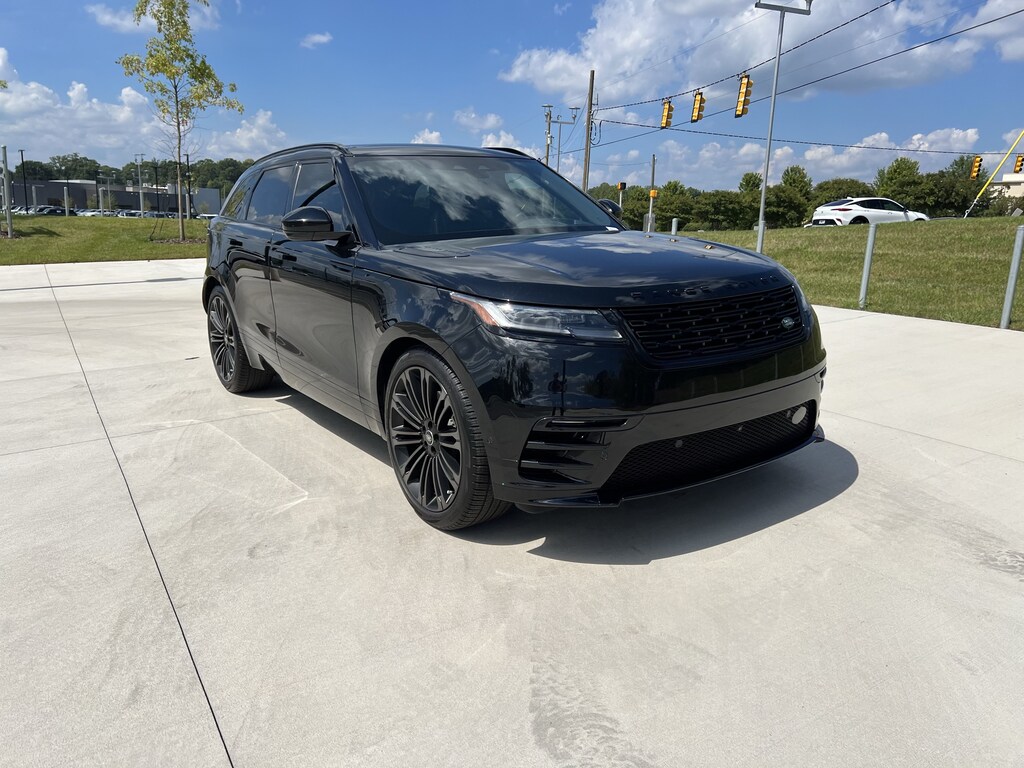 Certified 2026 Land Rover Range Rover Velar P250 Dynamic SE SUV