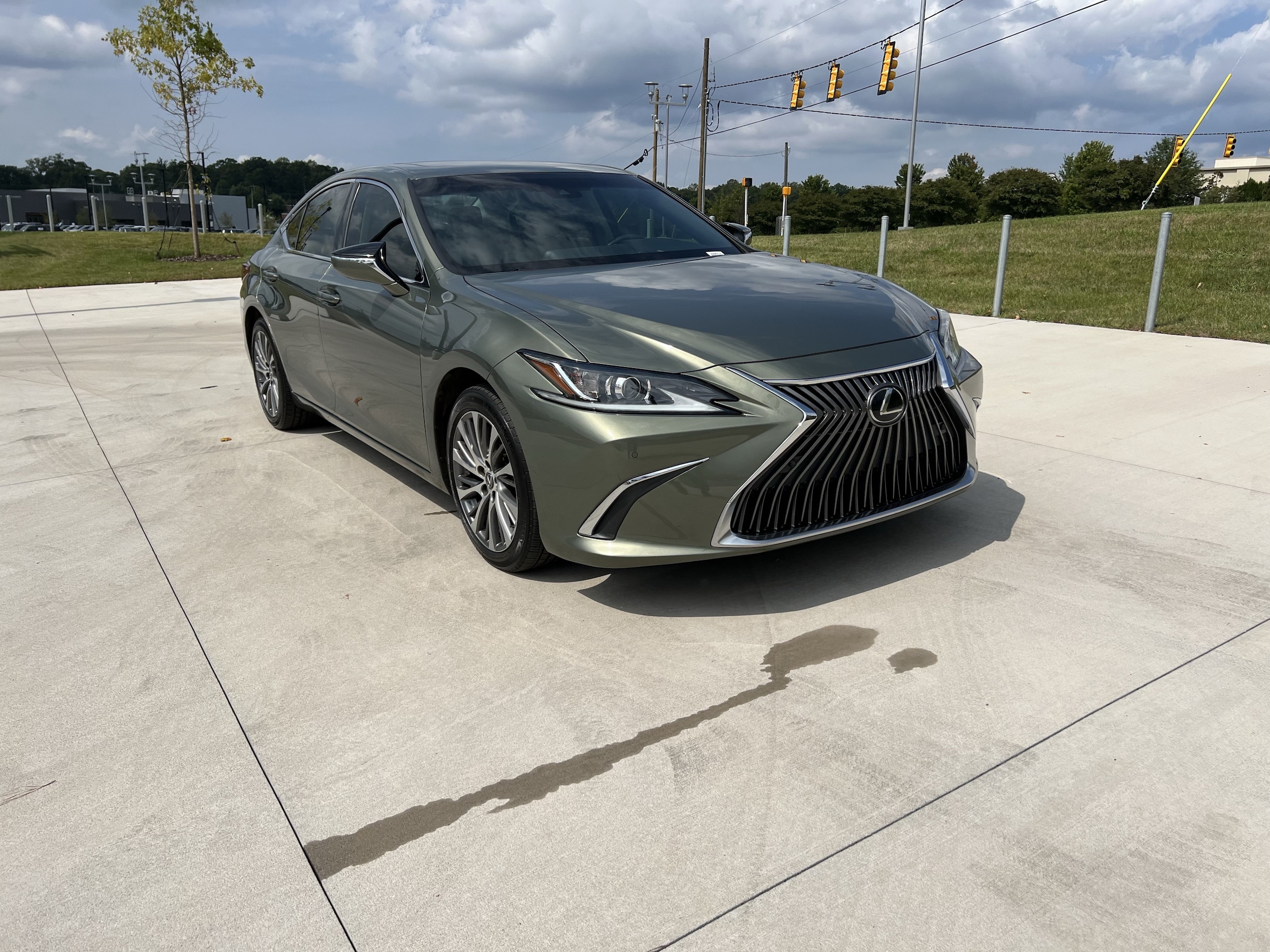 2019 Lexus ES