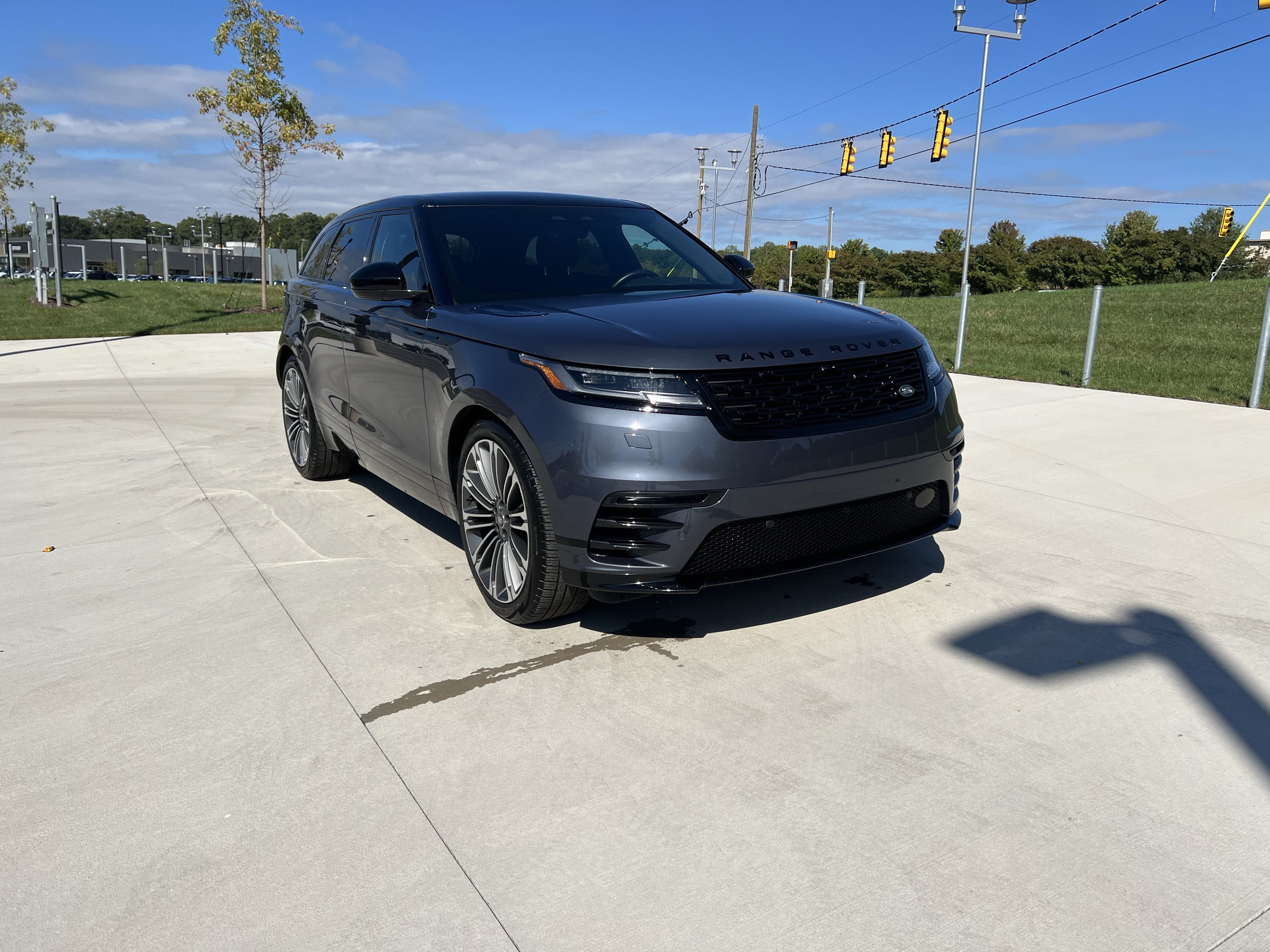 Certified 2024 Land Rover Range Rover Velar P250 Dynamic SE SUV