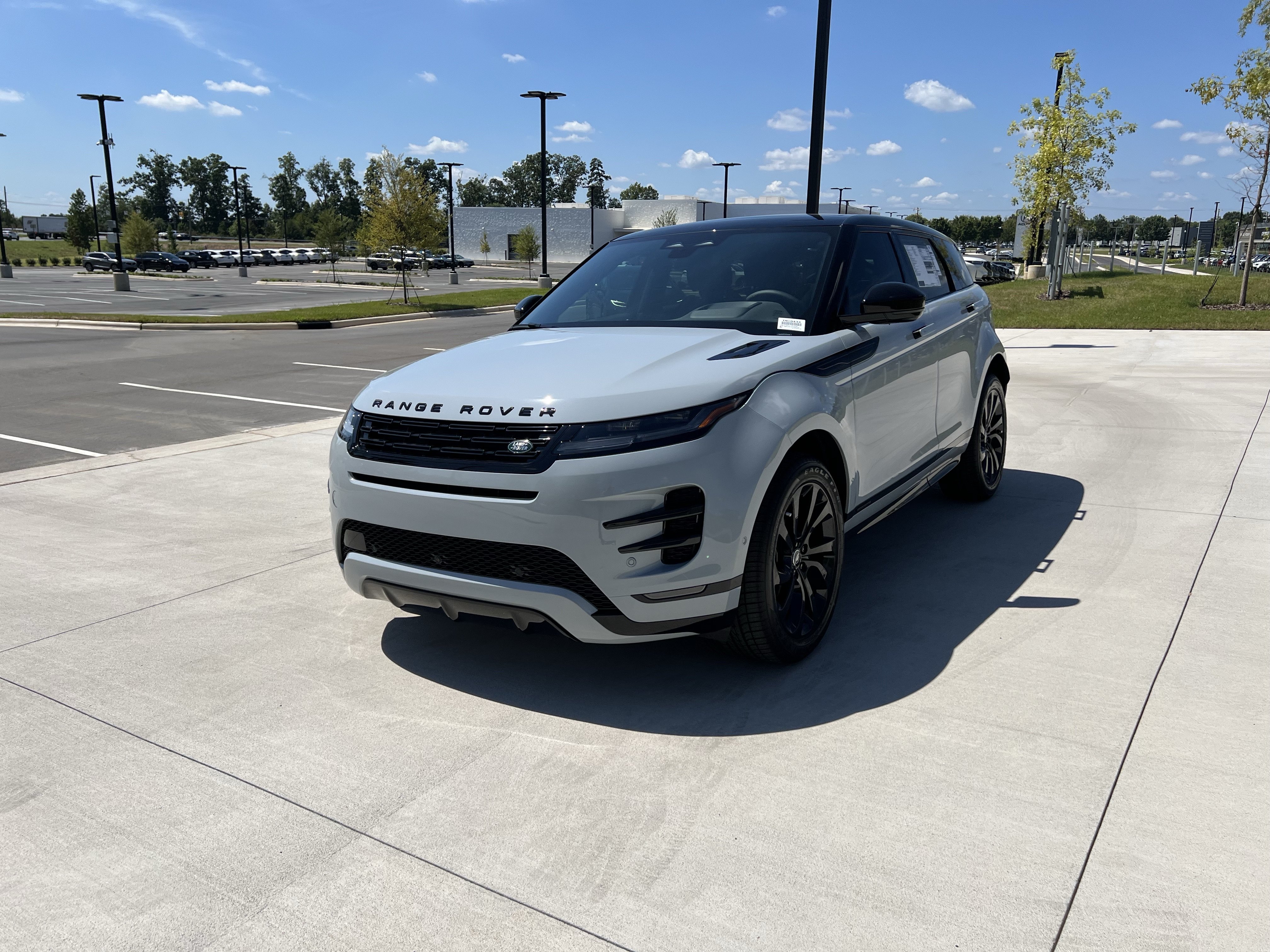 2026 Land Rover Range Rover Evoque Hoxton Edition SUV
