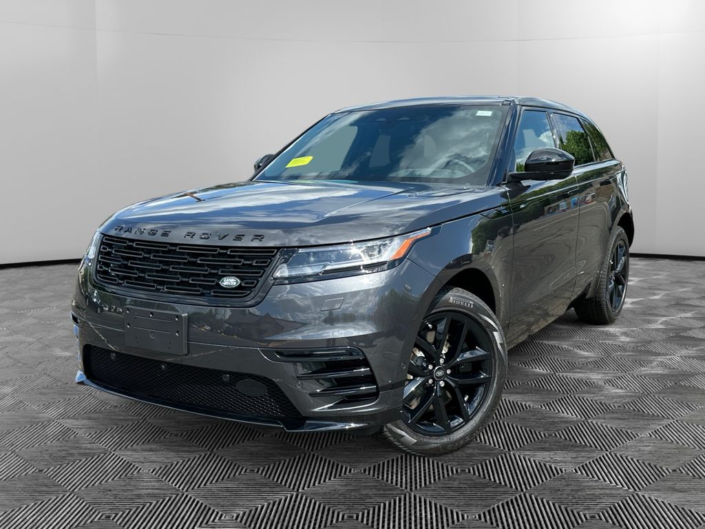 2026 Land Rover Range Rover Velar Dynamic SE SUV