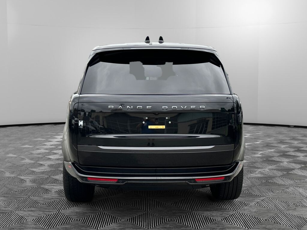 Used 2026 Land Rover Range Rover SE SUV