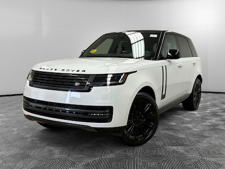 2026 Land Rover Range Rover SE SUV