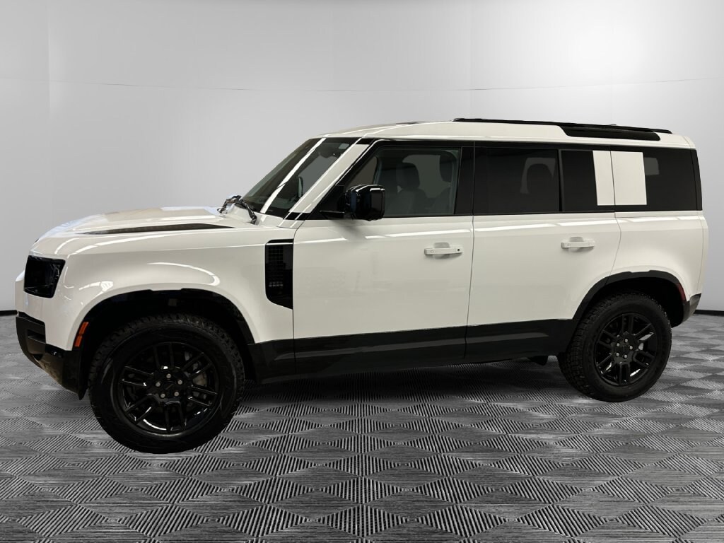 Used 2026 Land Rover Defender 110 X-Dynamic SE SUV