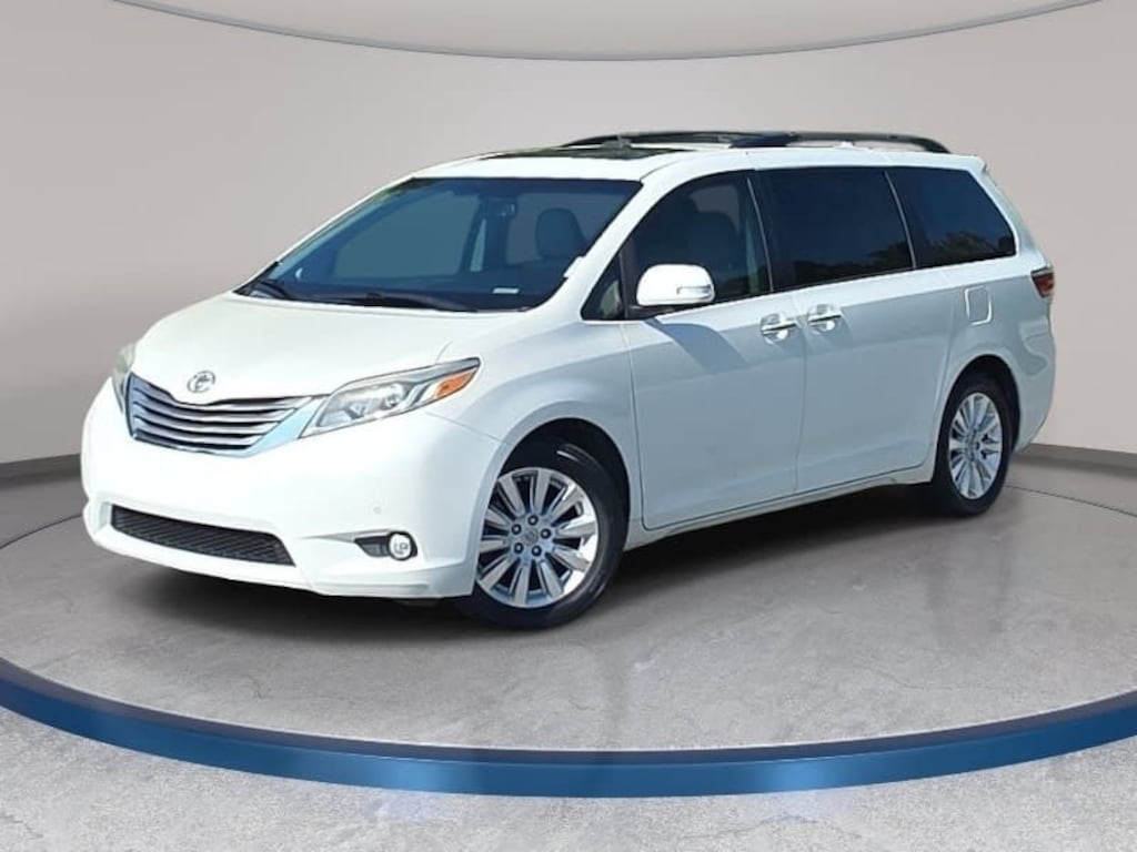 Used 2015 Toyota Sienna Ltd Premium Van