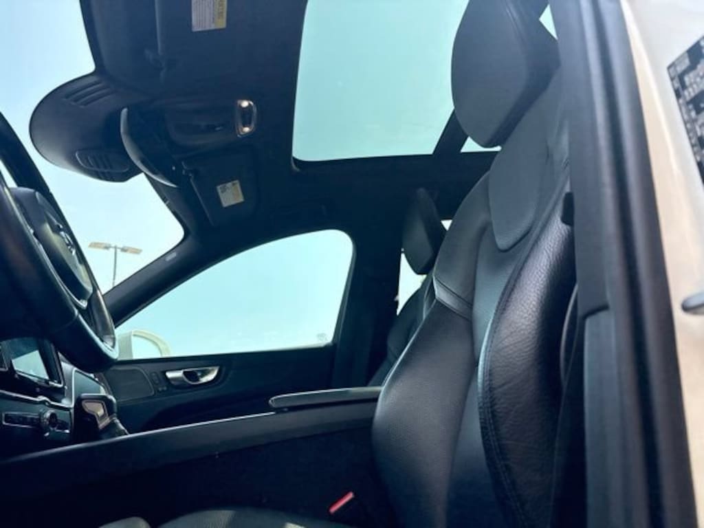Used 2020 Volvo XC60 Inscription SUV
