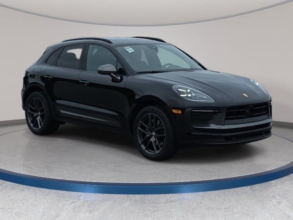 Used 2023 Porsche Macan T SUV
