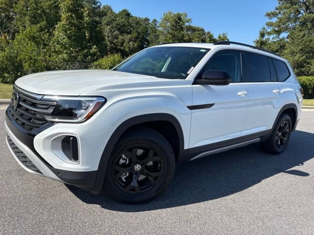 Used 2026 Volkswagen Atlas 2.0T Peak Edition SUV