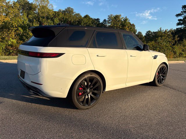 Used 2025 Land Rover Range Rover Sport Dynamic SE SUV