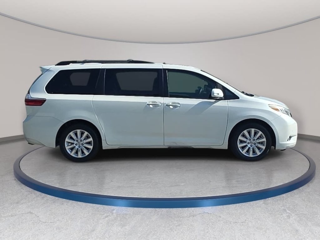 Used 2015 Toyota Sienna Ltd Premium Van
