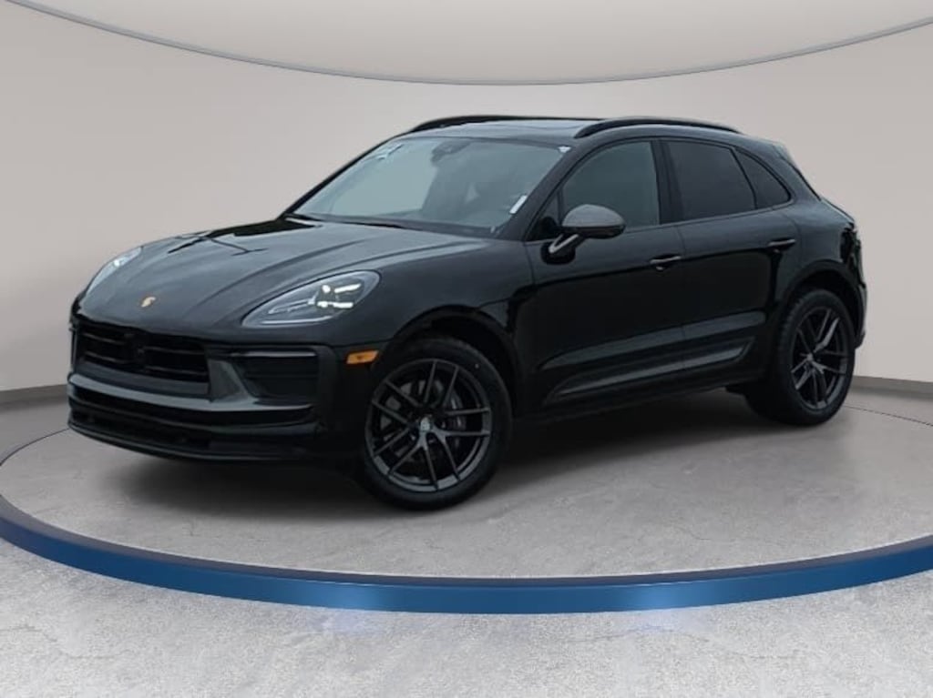 Used 2023 Porsche Macan T SUV