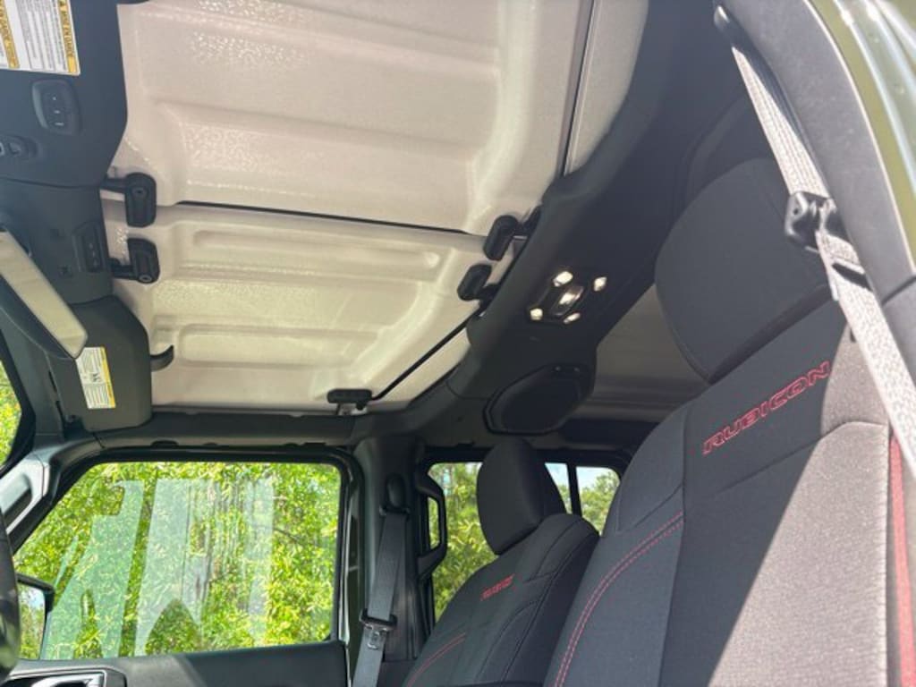 Used 2022 Jeep Gladiator Rubicon Truck Crew Cab