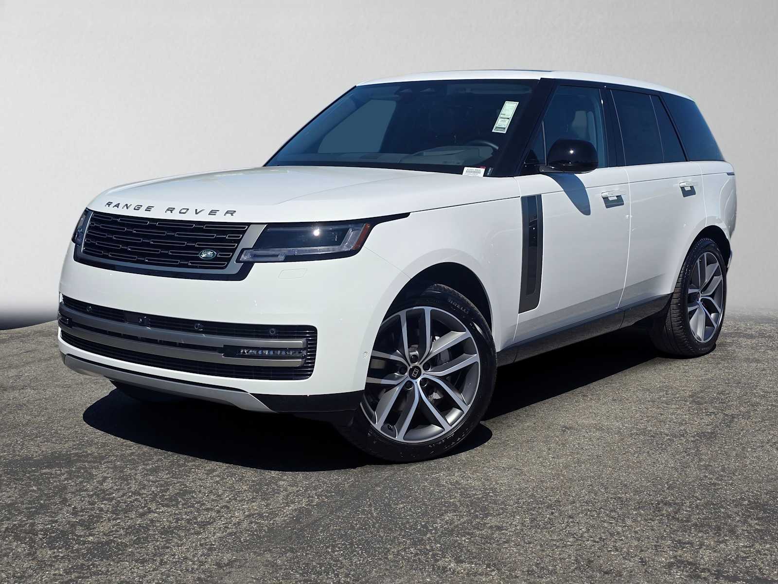 2027 Land Rover Range Rover SE