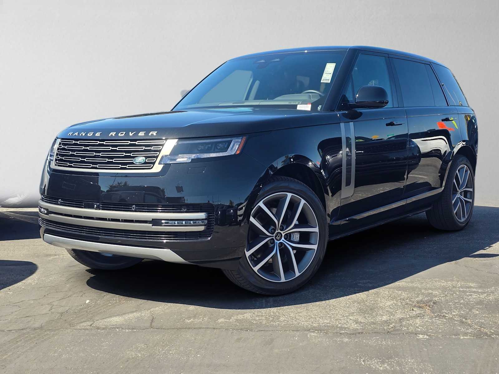 2027 Land Rover Range Rover SE