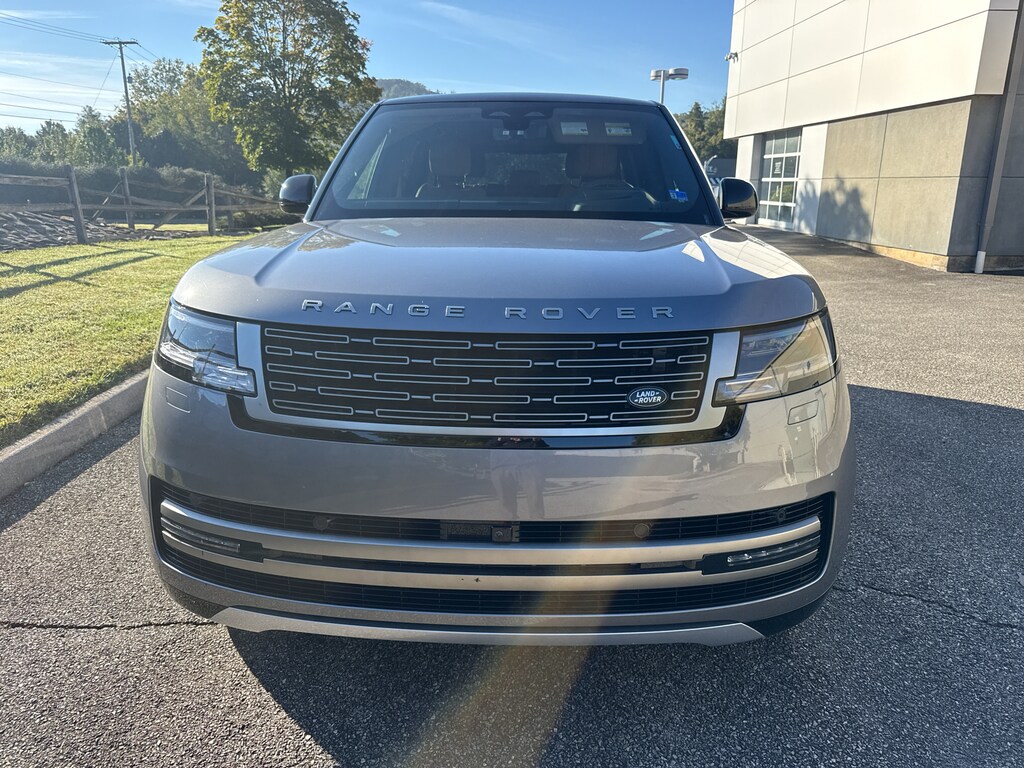 Certified 2026 Land Rover Range Rover SE SUV