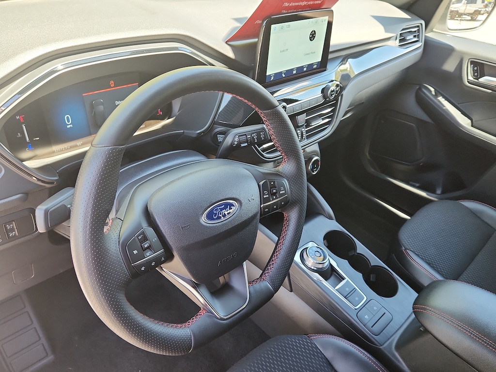 Used 2025 Ford Escape ST-Line Select SUV