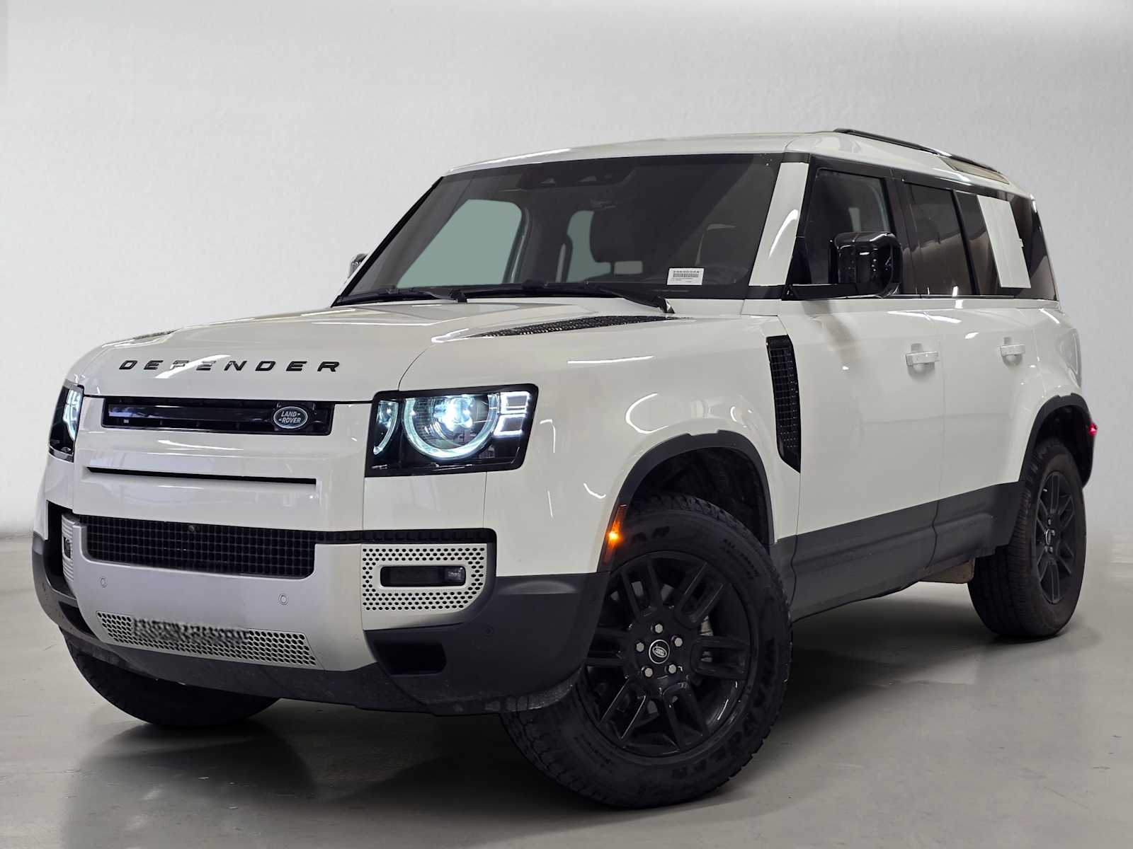 2025 Land Rover Defender