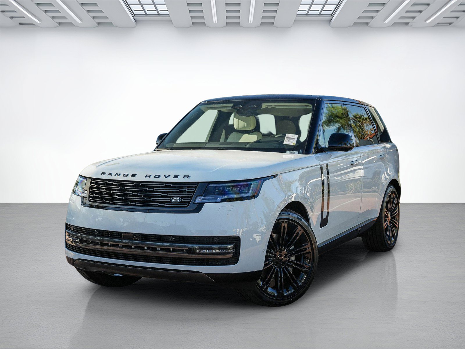 New 2026 Land Rover Range Rover SE SUV