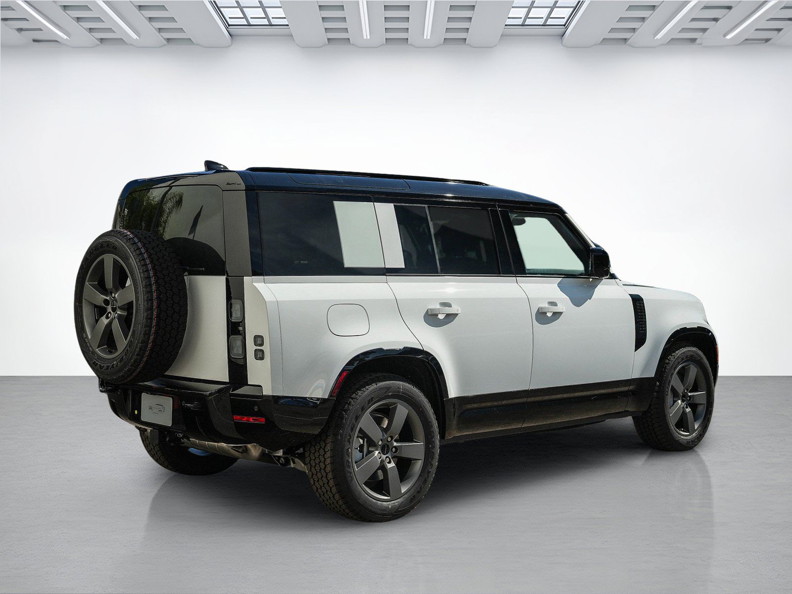 New 2026 Land Rover Defender 110 X-Dynamic SE SUV