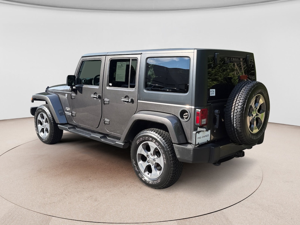 Used 2017 Jeep Wrangler JK Unlimited Unlimited Sahara SUV