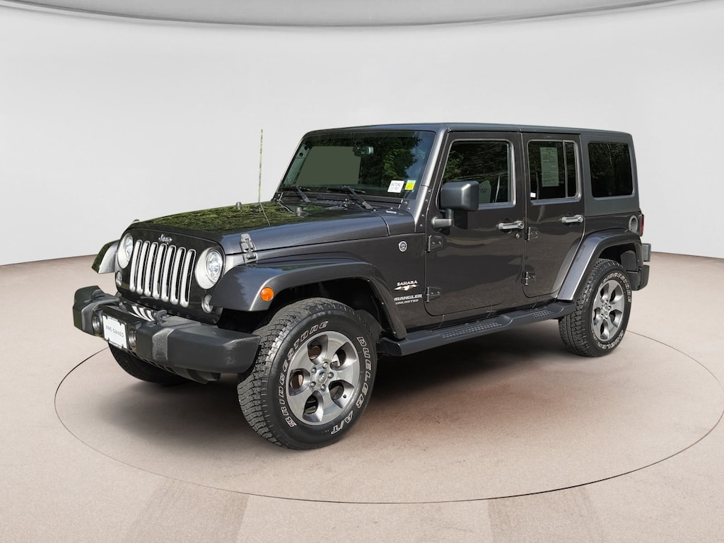 Used 2017 Jeep Wrangler JK Unlimited Unlimited Sahara SUV