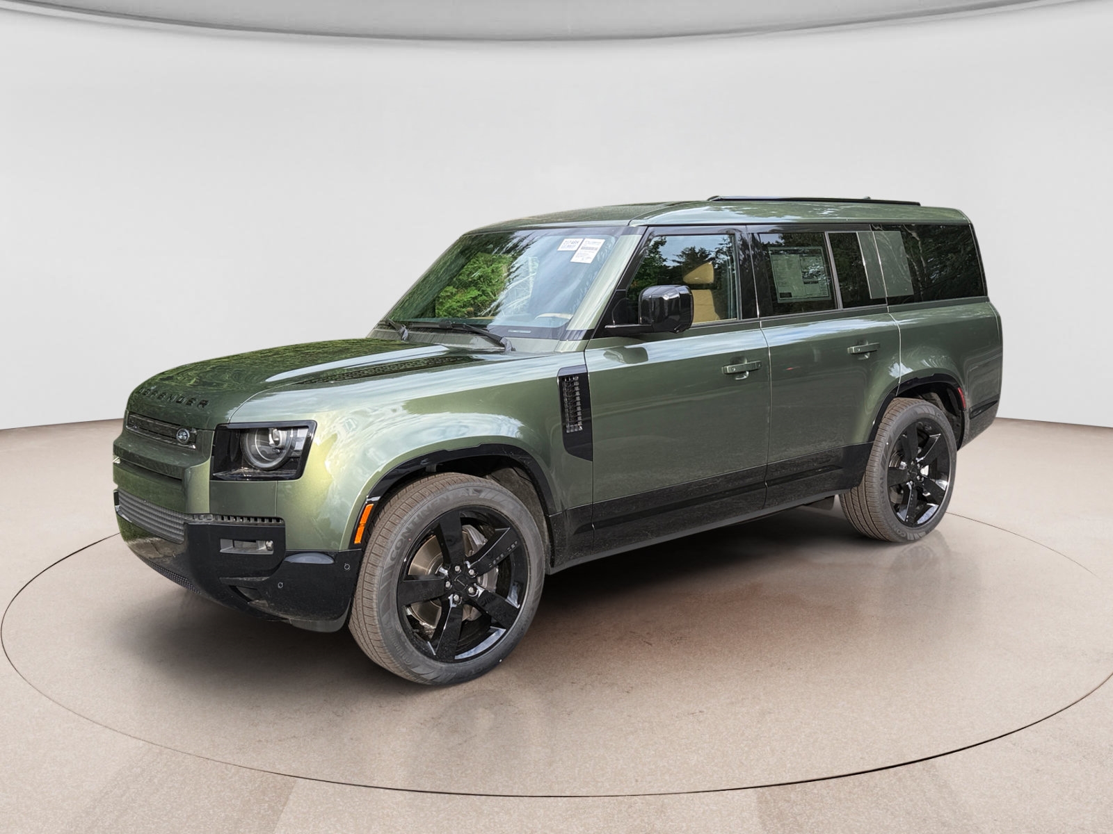 2026 Land Rover Defender 130 X-Dynamic SE SUV