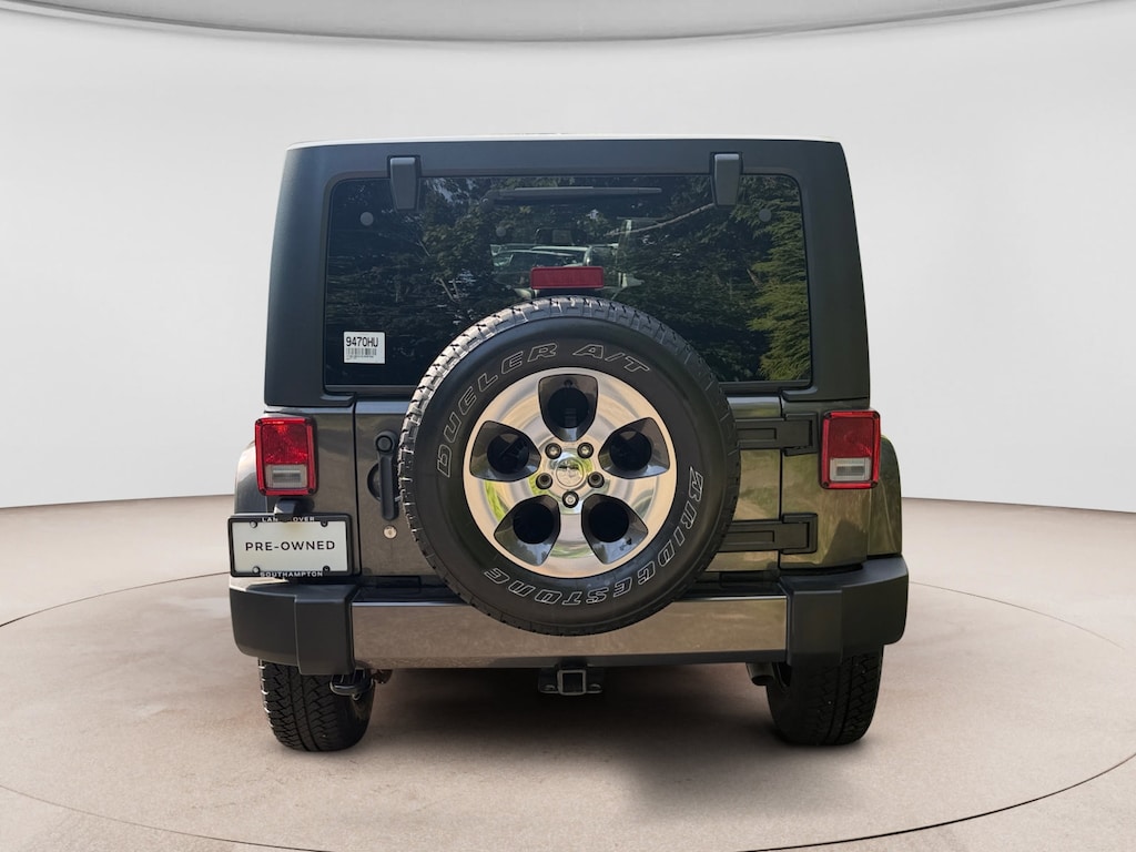 Used 2017 Jeep Wrangler JK Unlimited Unlimited Sahara SUV