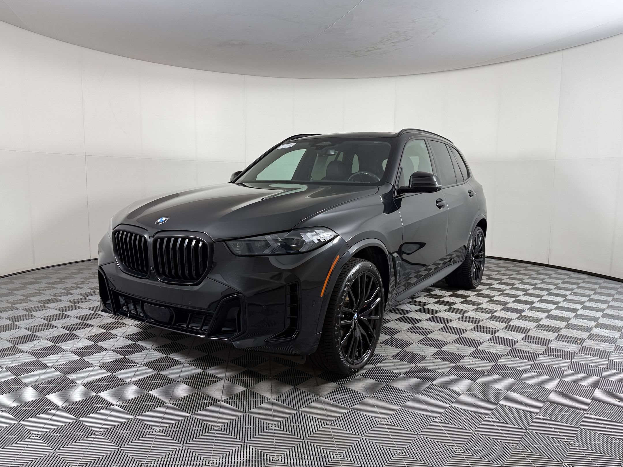 Used 2024 BMW X5 sDrive40i SUV