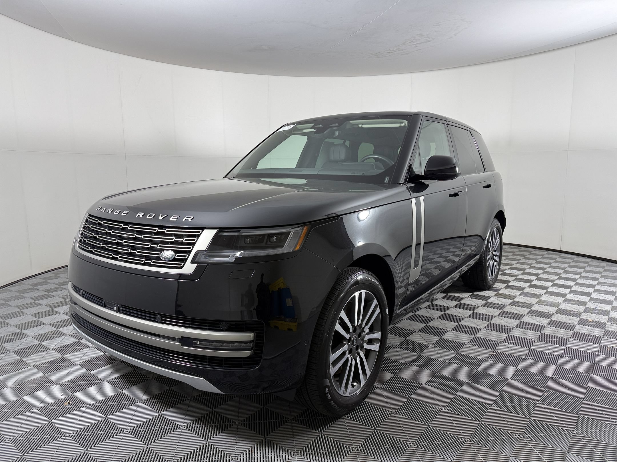 2025 Land Rover Range Rover