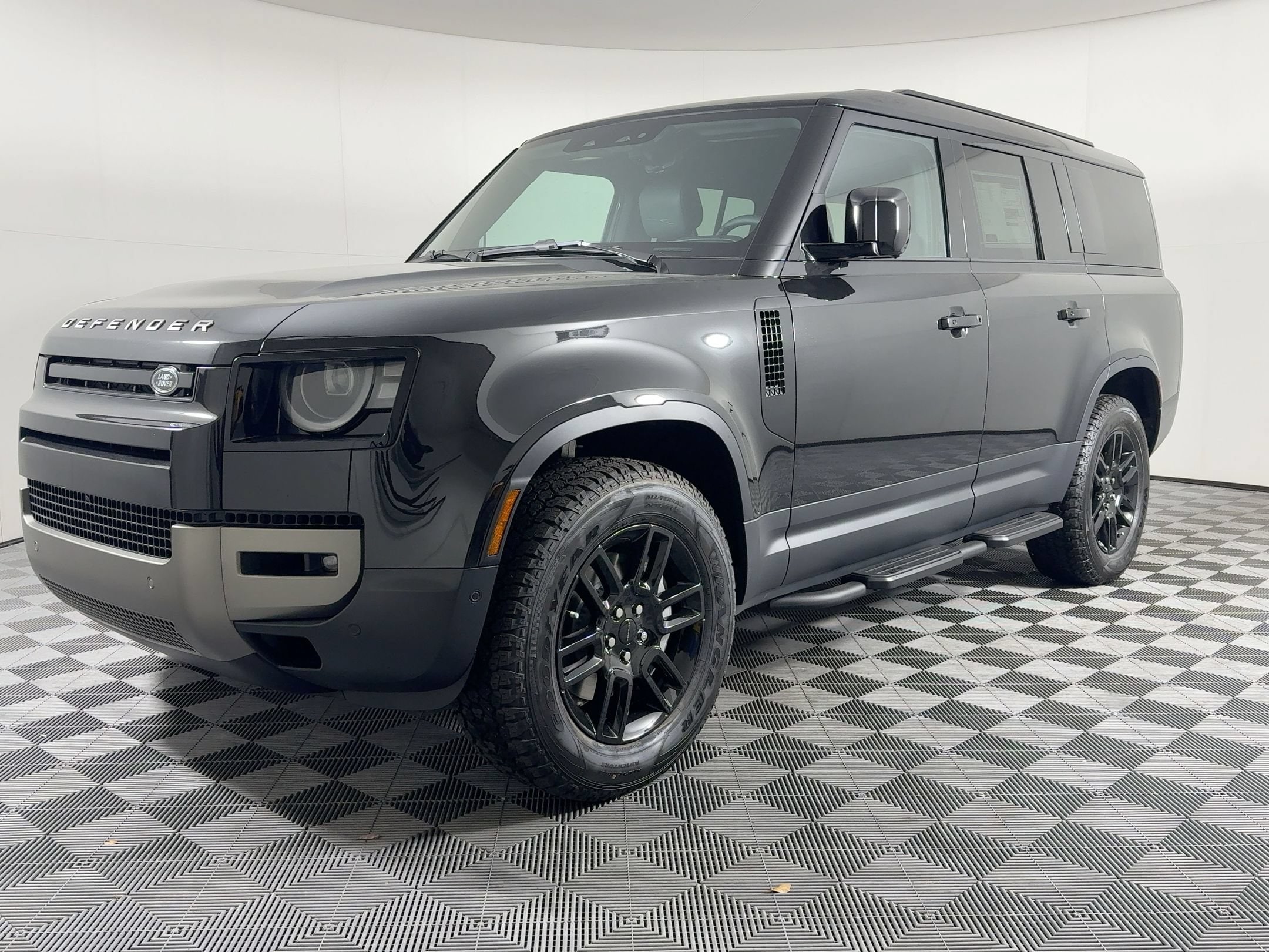 2026 Land Rover Defender