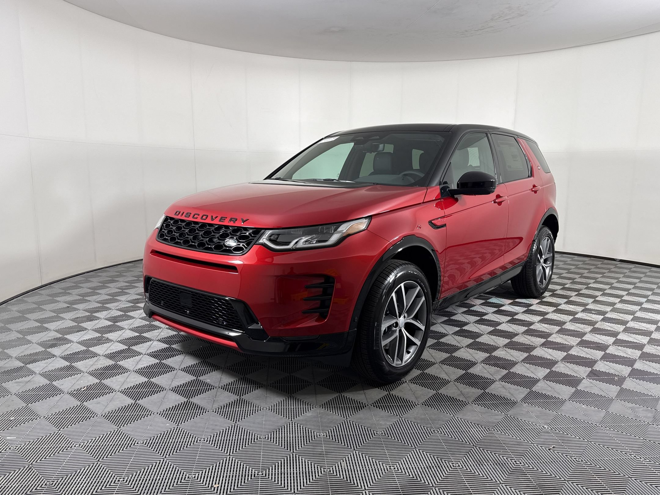 2026 Land Rover Discovery Sport Landmark SUV