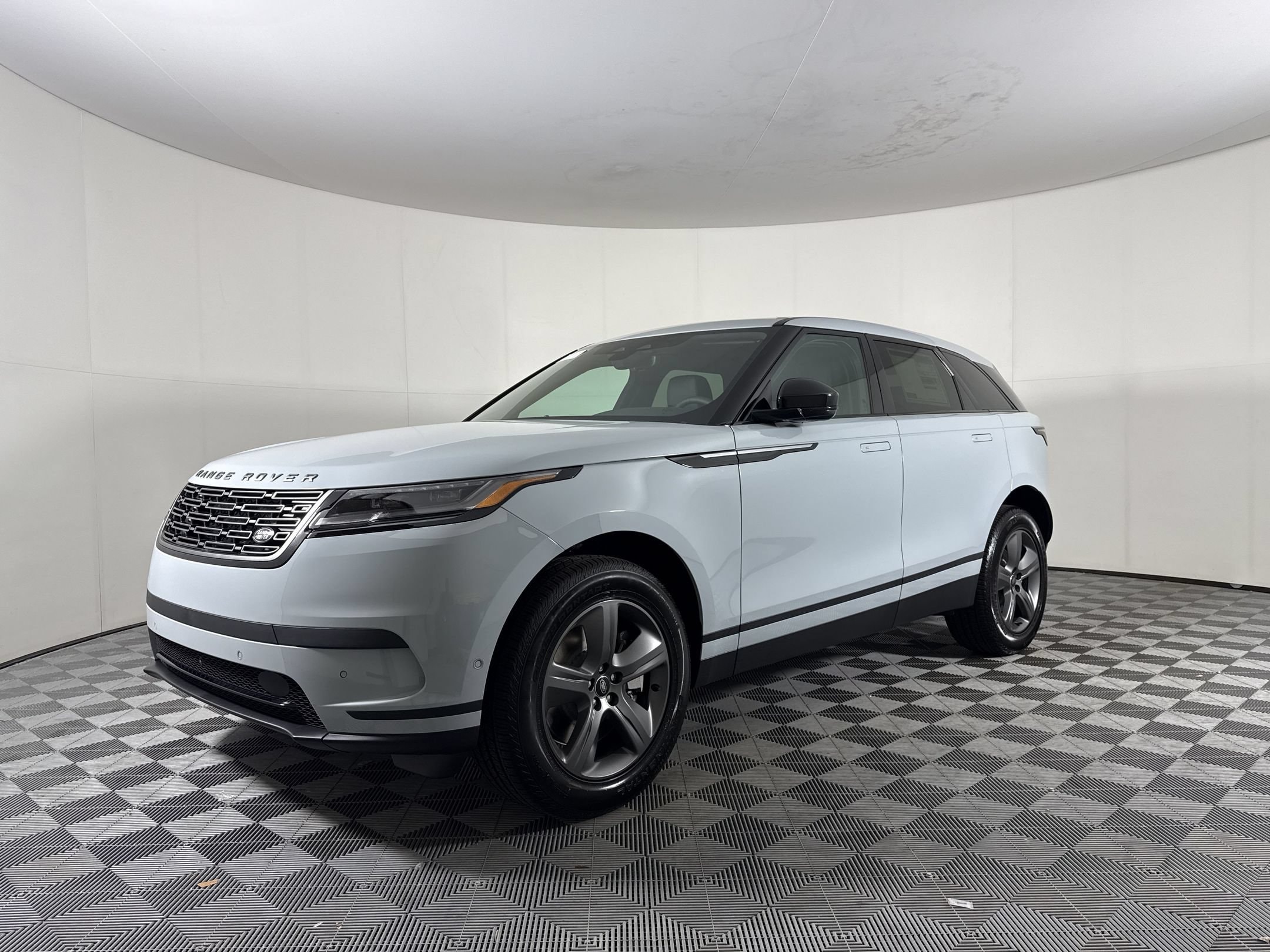 2026 Land Rover Range Rover Velar P250 S SUV