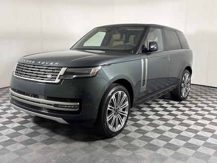 2026 Land Rover Range Rover P530 SE SUV