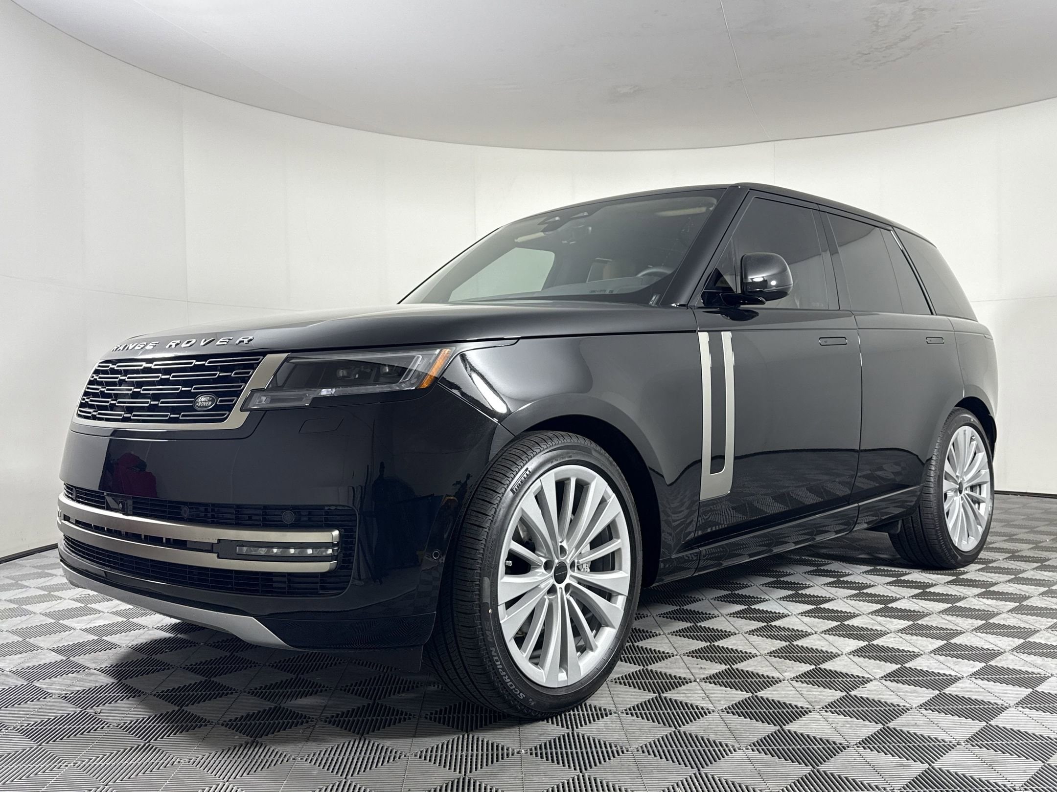 2026 Land Rover Range Rover