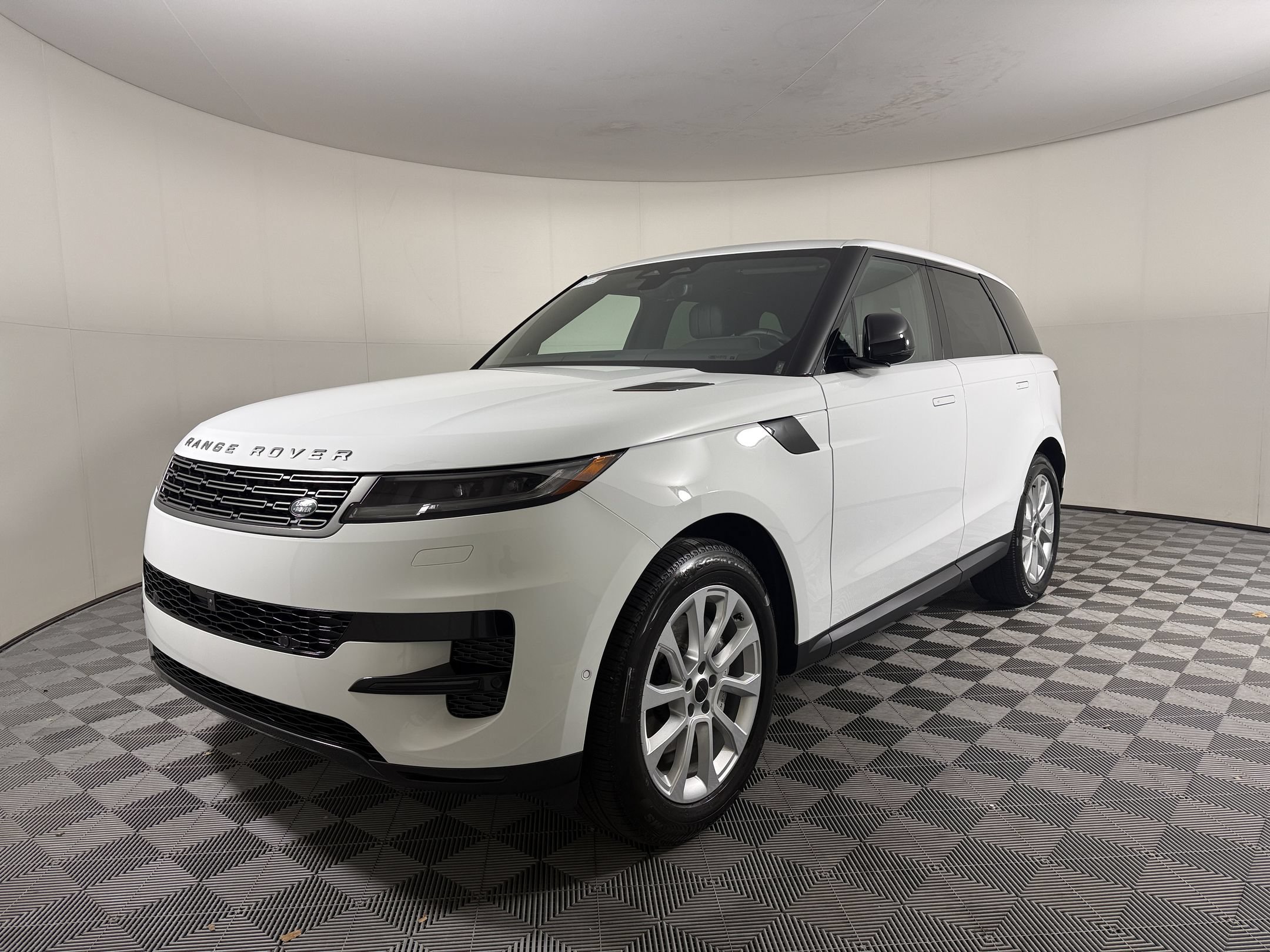 2027 Land Rover Range Rover Sport