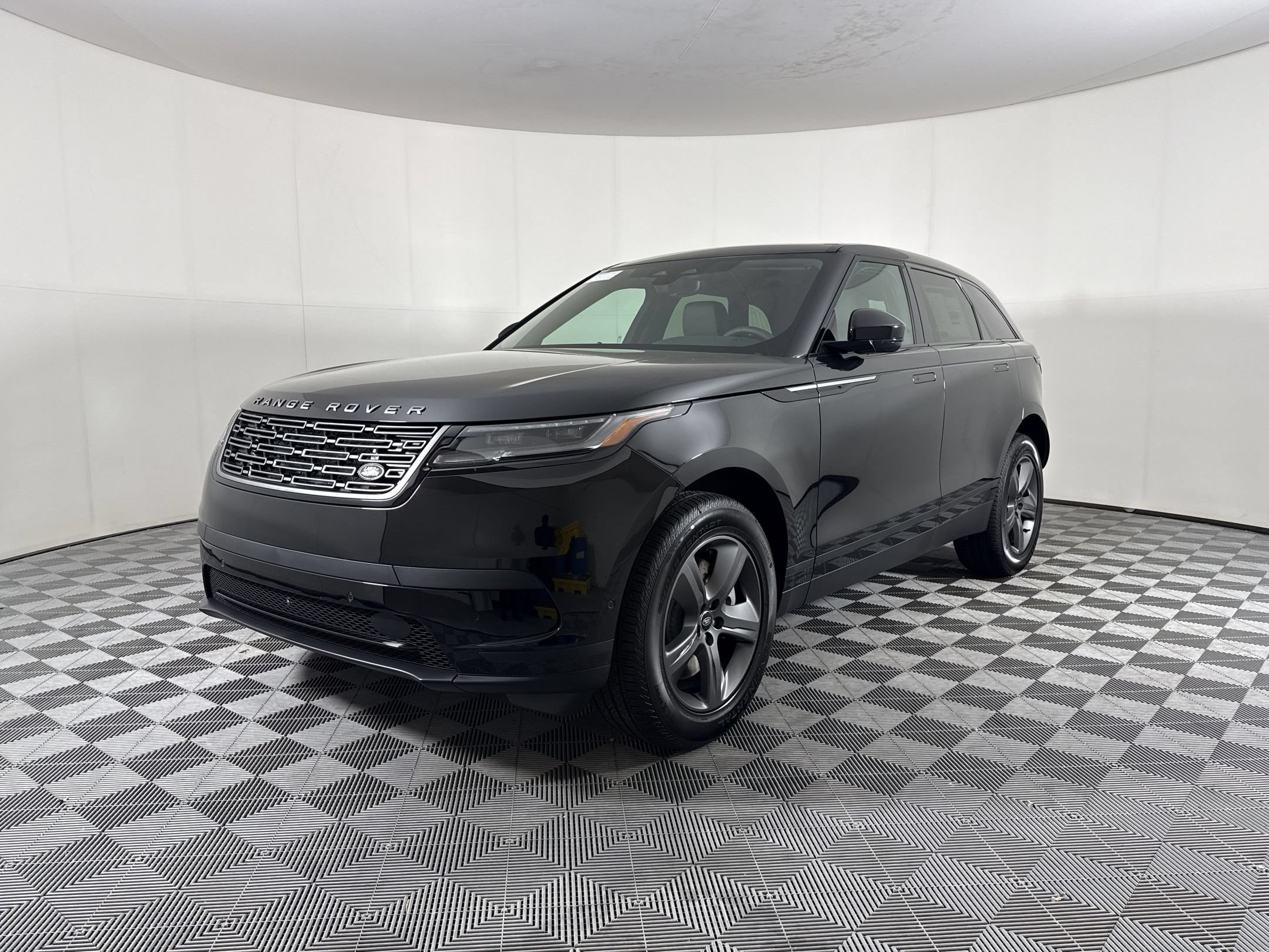 2026 Land Rover Range Rover Velar P250 S SUV
