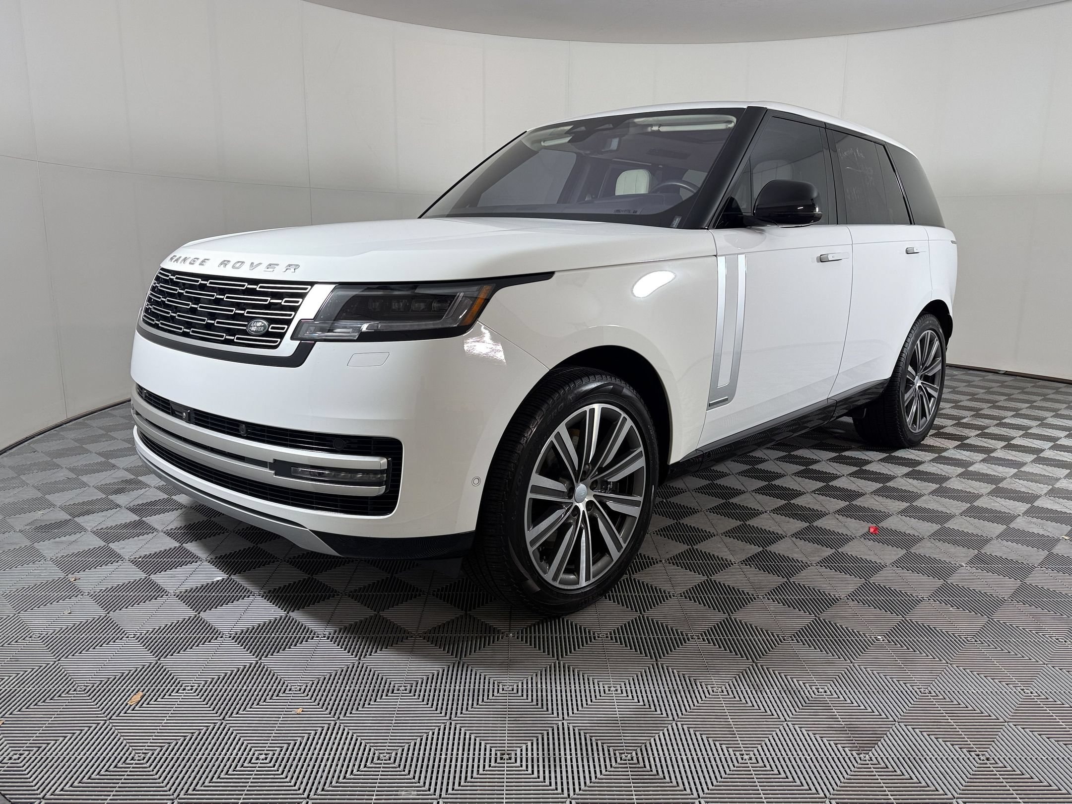 2023 Land Rover Range Rover