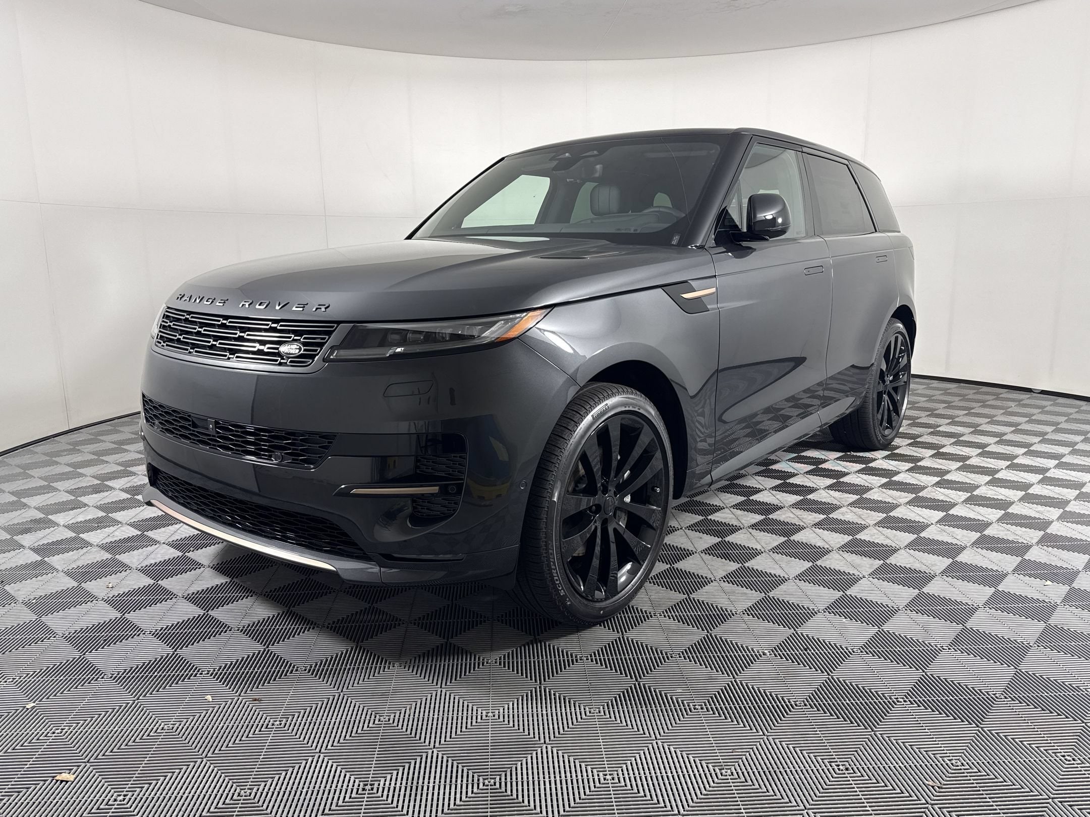 2026 Land Rover Range Rover Sport