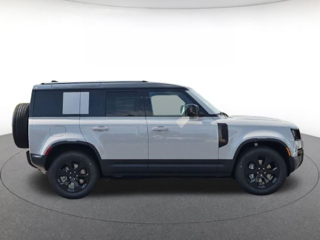 New 2026 Land Rover Defender 110 S SUV