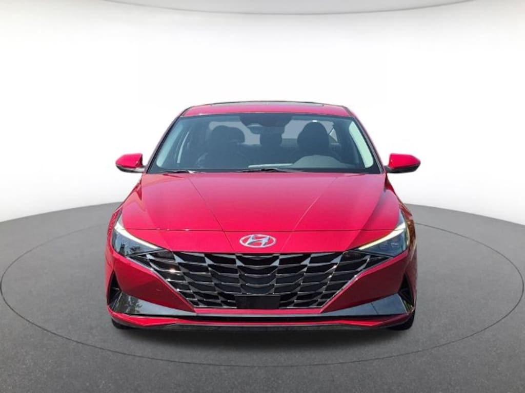Used 2023 Hyundai Elantra Limited Sedan