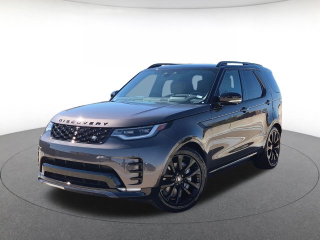 Certified 2026 Land Rover Discovery Dynamic SE SUV